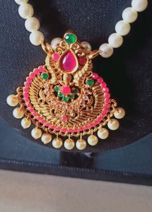 pear necklace with earrings