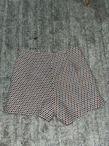 Zara high-waist houndstooth or patterned tailored