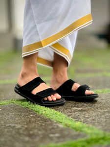 Sandal
