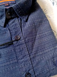 M size Men's Printed Casual Shirt