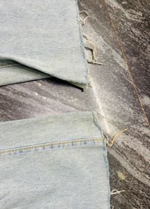 Light Wash Ripped Jeans