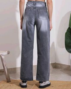 T-shirt &amp; Jeans Set 🏷️