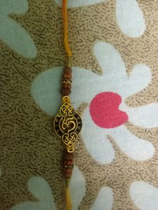 Om Rakhi