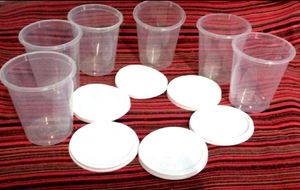 Set Of 6 Plastic Glasses With Lids
