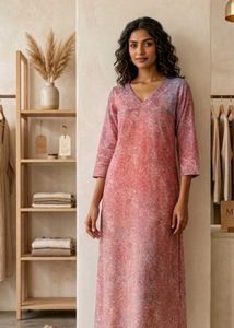 Peach Floral Print V-Neck Kurta