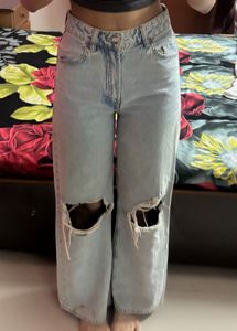Light Wash Ripped Wide Leg Jeans