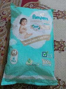Pampers Premium Care Pants  - M
