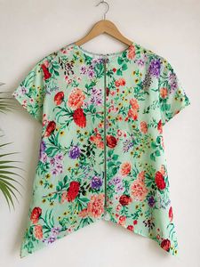 Trendy Floral Zip Front Top | Mint Green