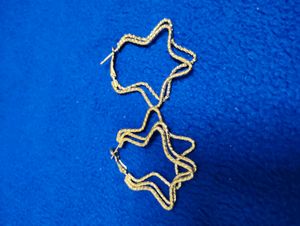Set Of 4 Trandy Earrings