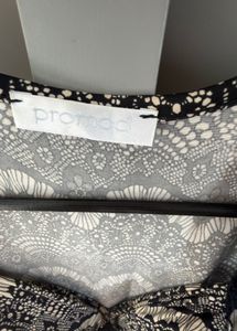 Chic Black &amp; White Patterned Dress