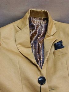 Mustard Blazer - Stylish &amp; Versatile