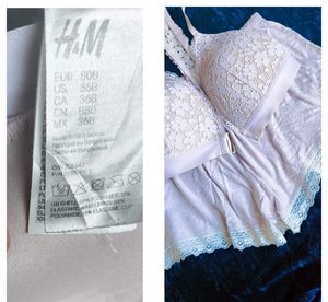 Lace Bralette with beautiful shorts👍