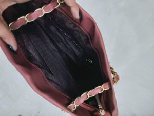 Elegant Quilted Chain Shoulder Bag