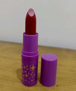 Avon Simply Pretty lipstick - Holly Red