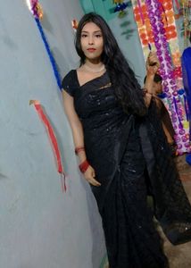 Black Saree ☺️.I Like This Product .