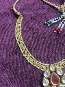 Elegant Kundan Necklace
