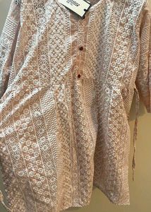 Women's Embroidered Kurta