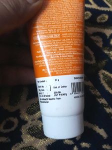 The Derma Co 1% Hyaluronic Sunscreen Aqua Gel SPF