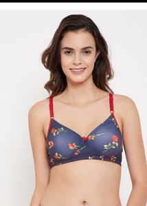 Clovia Lightly Padded Bra