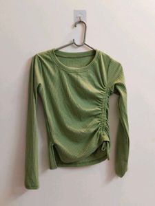 Chic Green Ruched Long Sleeve Top