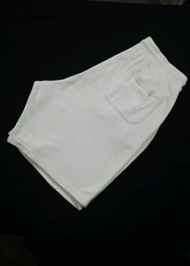 Comfortable White Sweat Shorts