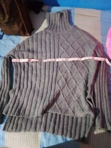 Girls Woolen  Sweater