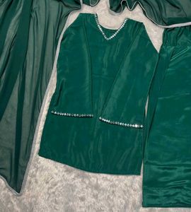green colour very beautiful dress
