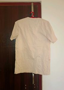 4 Tees
