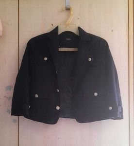 Chic Navy Blue Cropped Jacket