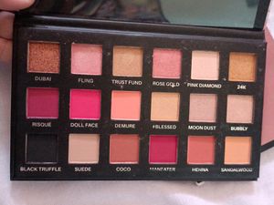 ✅🆕 EYE SHADOW PALETTE 🎨 💫