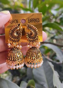 Stock Clearance Sale On Golden Jhumki 🥳🎉❤