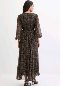 Femmella Black Leaf Print Maxi Dress