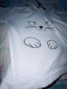 Size-small Colour-grey