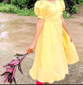 Gold full size umbrella frock 👗😍😍