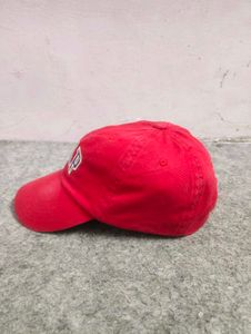 Red Gap Baseball Cap for teenagers