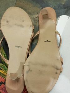 brand new heels from max beige