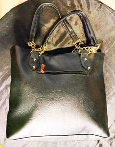 Lovely Black Bag With Golden Chain And Studs