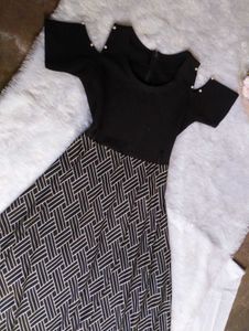 ❤️Size S To L Elegant Black &amp; White Dress Material
