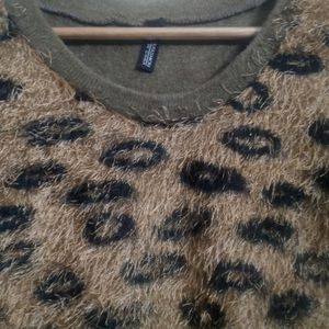 Stretchable Light Woollen Top