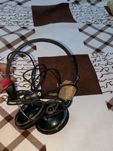 Headphone