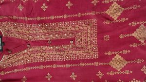 Sabhyata Women Maroon Silk Blend Embroidered Kurta