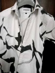 Abstract Print Button-Up Shirt