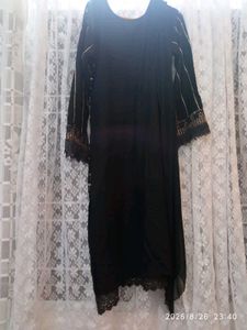Elegant Black Embroidered Kurta with Dupatta