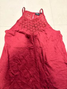 Chic Red Crochet Neck Tank Top