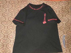 Super rare Y2K Black Cropped T-Shirt