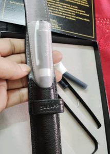 Brand New Sheaffer Pen with 2 Ink Cartridges