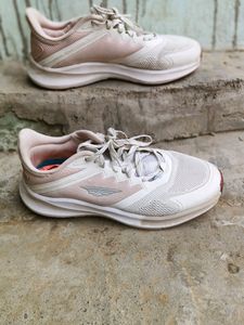 Redtape Women White Sports Shoes