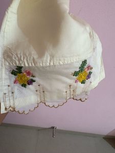 Embroidered Cream Kurta
