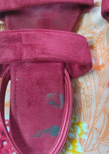 flat sandals