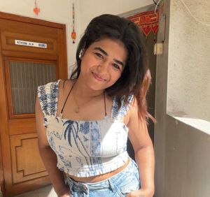 Stylish Blue &amp; White Crop Top